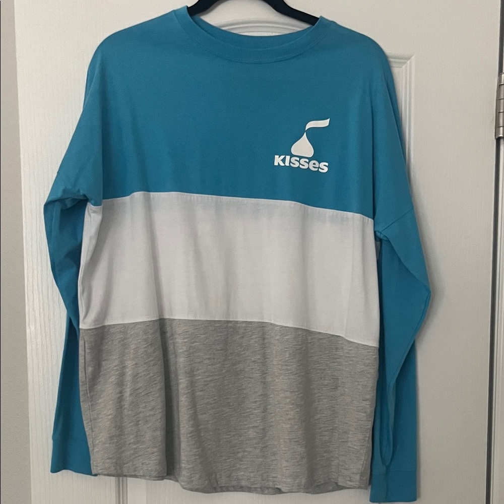 Kisses Turquoise Tee